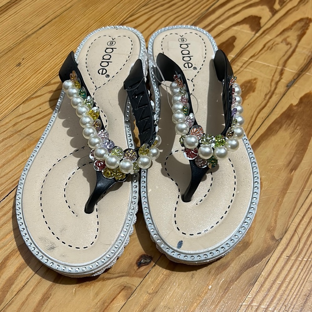 Pearls and sequins and color beads